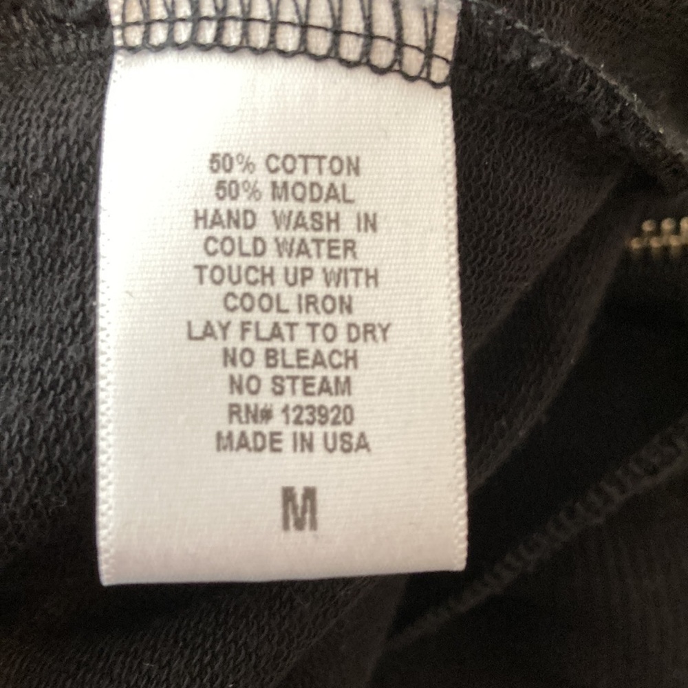 Lightweight jacket - Picture 3 of 3